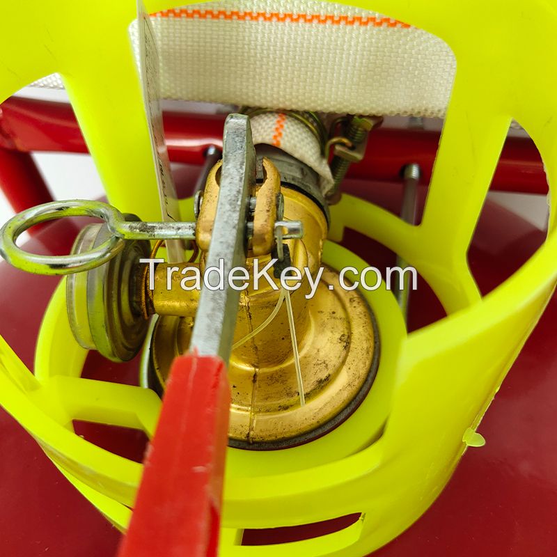 Cart type dry powder fire extinguisher is non-toxic, odorless, non conductive and can be stored for a long time.