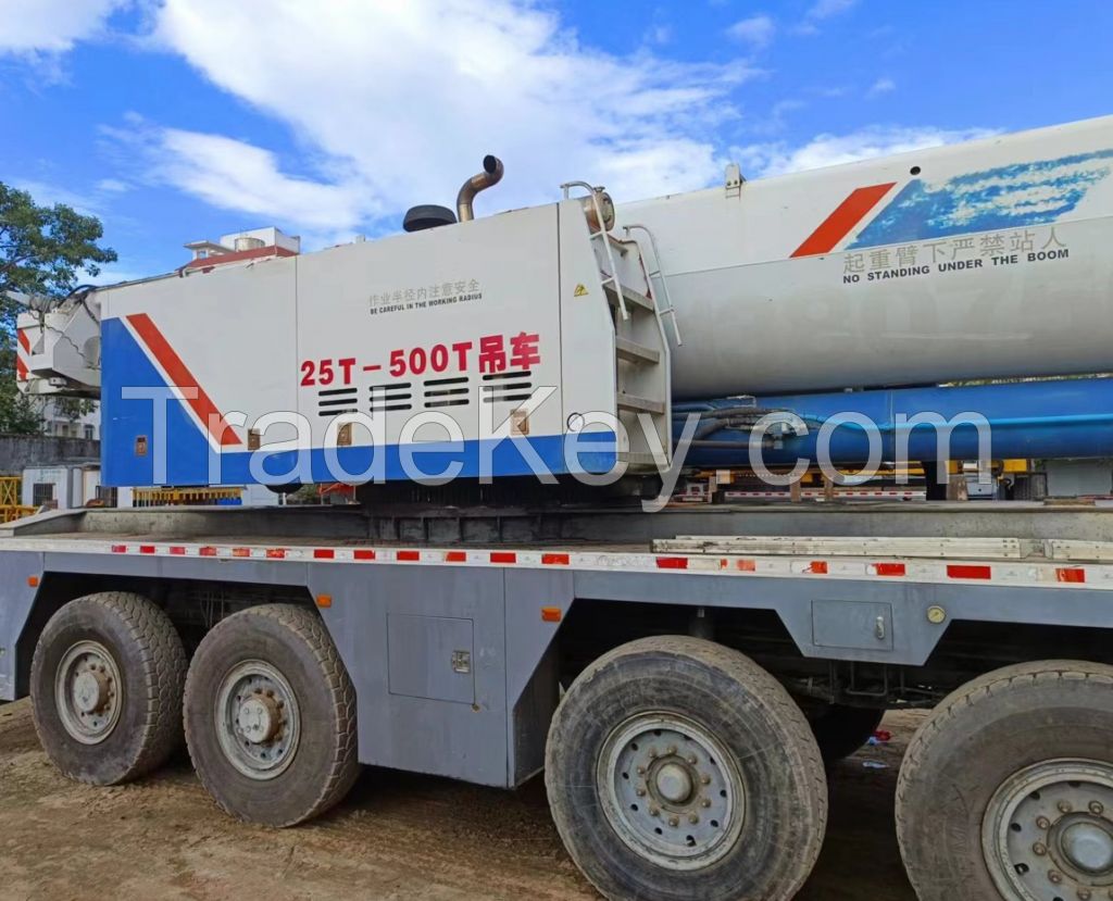 2011 Zoomlion 200ton used all terrain crane for sale in China with cheap price