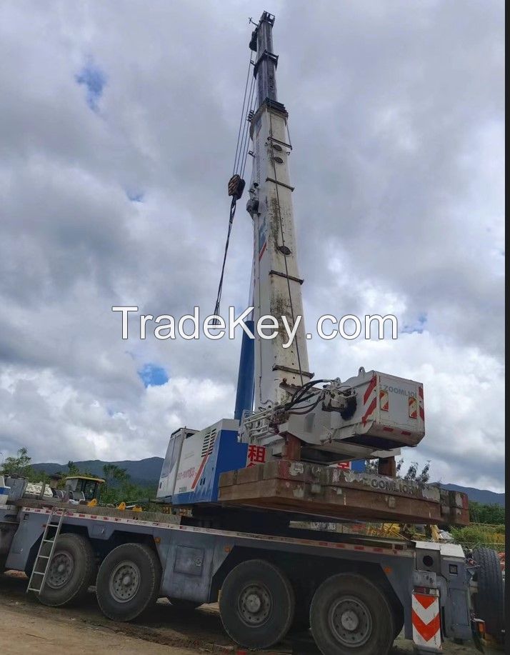 Chinese used crane 200ton Zoomlion all terrain crane hot for sale with nice condition