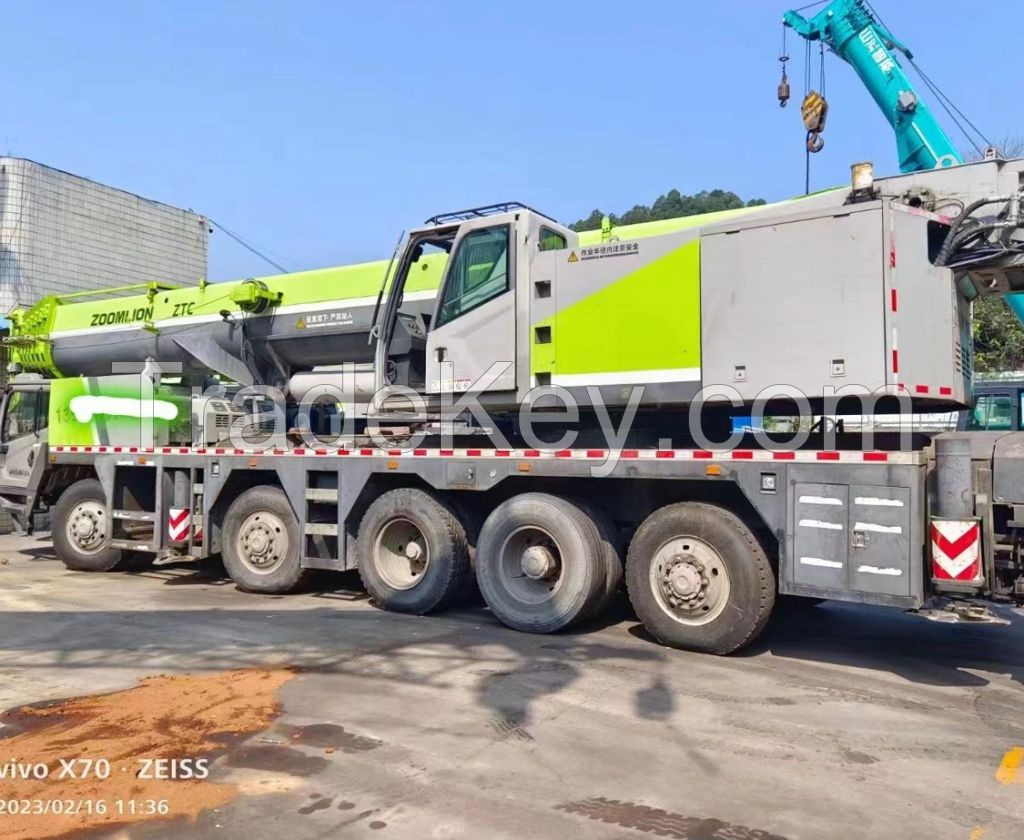 zoomlion 110ton used crane high model Chinese Zoomlion Crane ZTC1100V super perfect condition