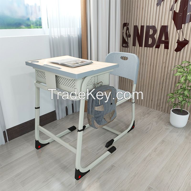  The height of desks and chairs can be adjusted. Contact customer service for customization