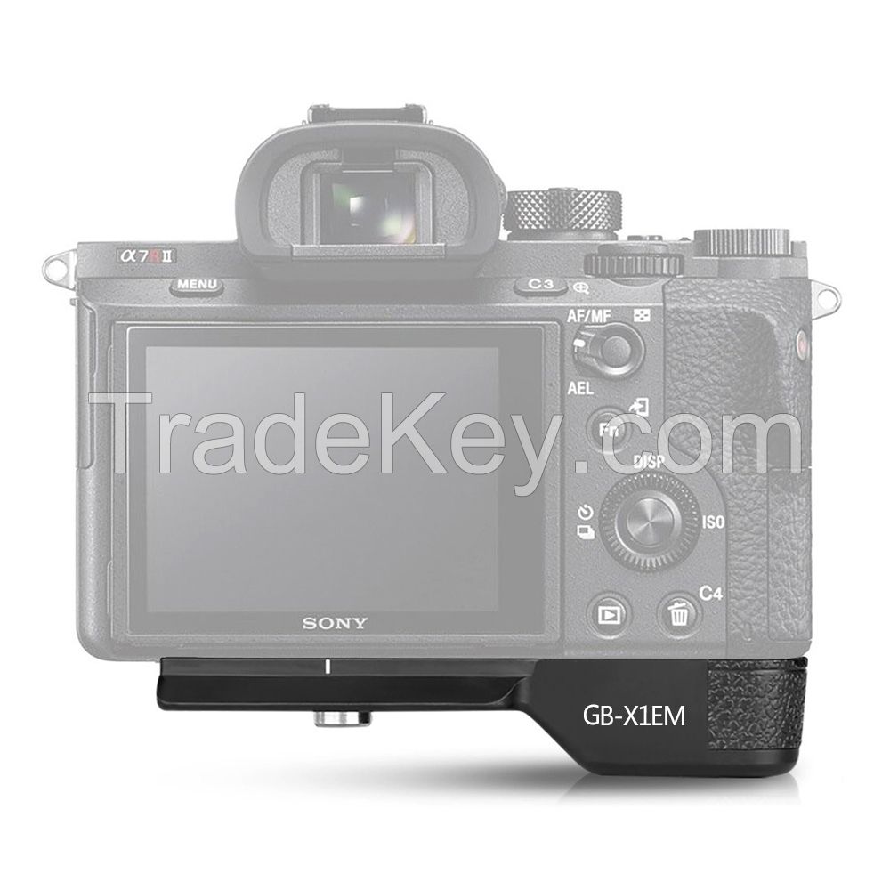 GB-X1EM Metal Hand Grip Quick Release Plate Bracket for Sony A9 A7MIII A7RIII A7RII A7II A7III A7SII Camera