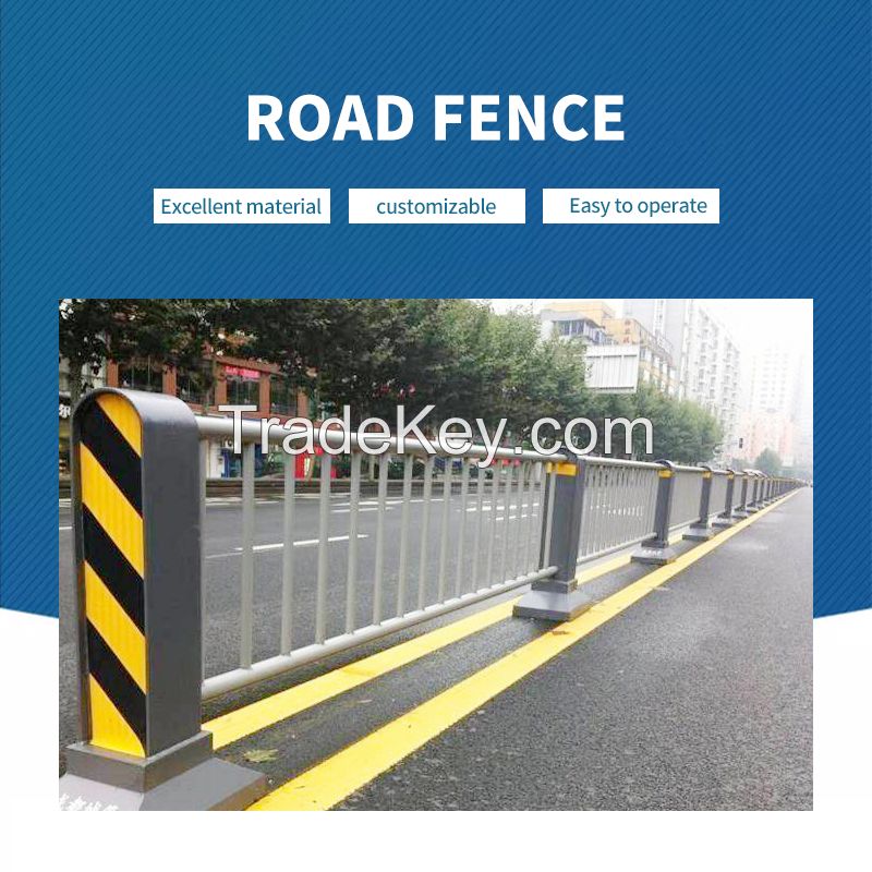 Road barrier stainless steel composite pipe central barrier supports customization, and the price is for reference only