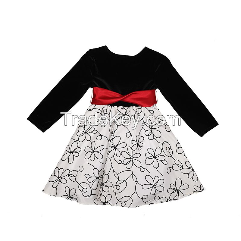 Simple and generous long sleeve skirt for girls
