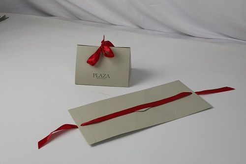 paper bag, paper box, gift card and envelope