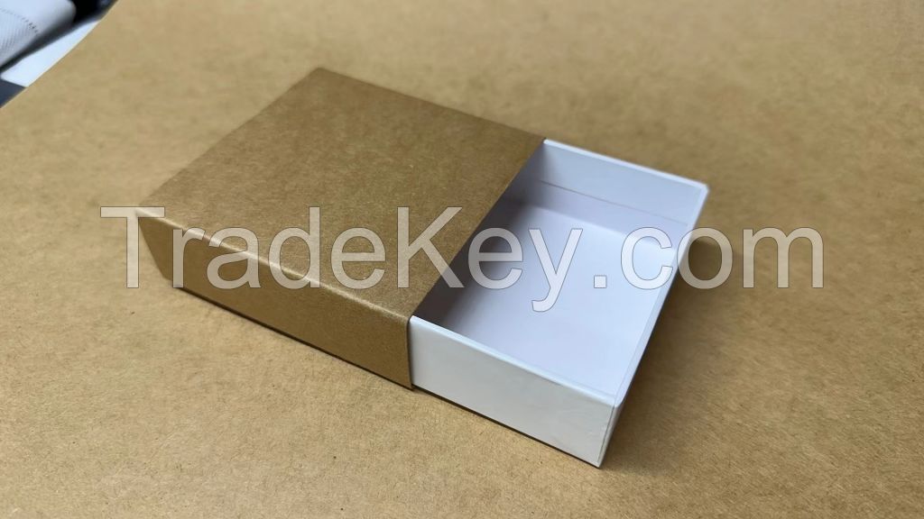 White Cardboard box with Kraft Paper sleeve