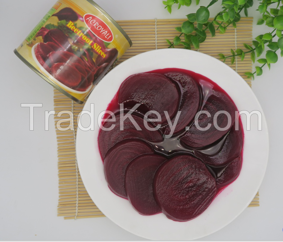 Canned beetroots