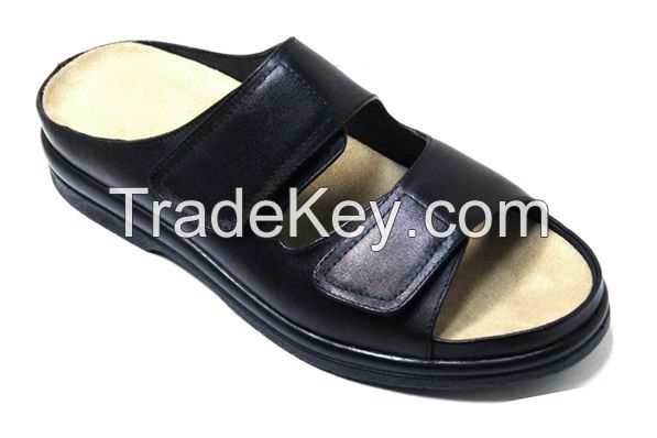 Women comfortable sandal seamless lining deep and wide diabetic sandal
