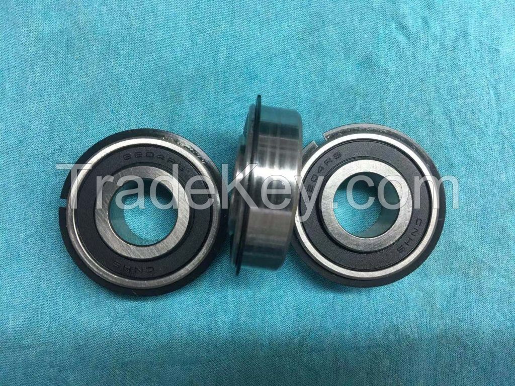 6204 2RS Deep Groove Ball Bearing 20x47x14mm Inner Ring Customization With Snap Ring