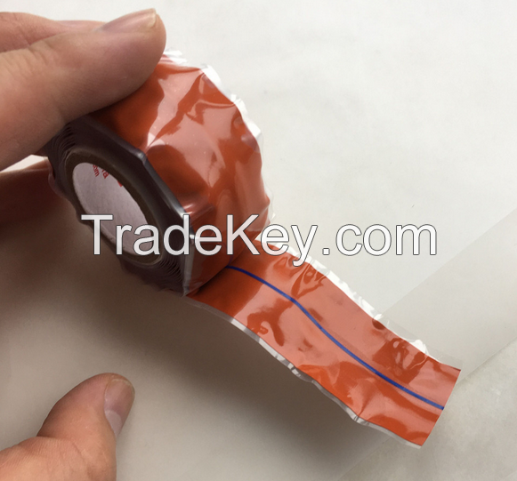 Ruban adh     sif en caoutchouc de silicone Silicone rubber self-adhesive tape, manufactured by Infinite