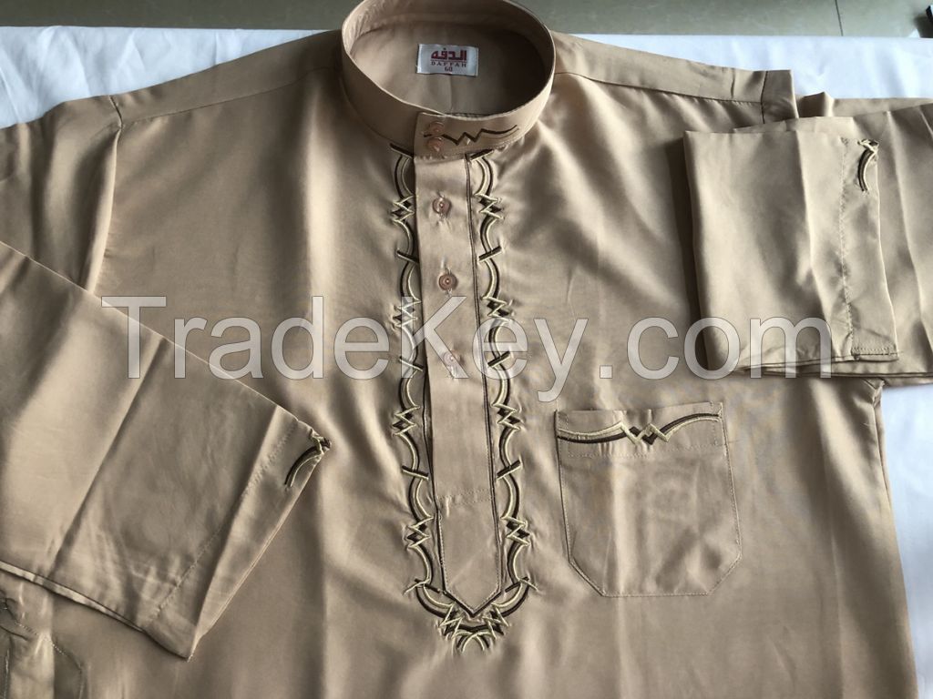 Arabic Muslim Clothing With Single Button