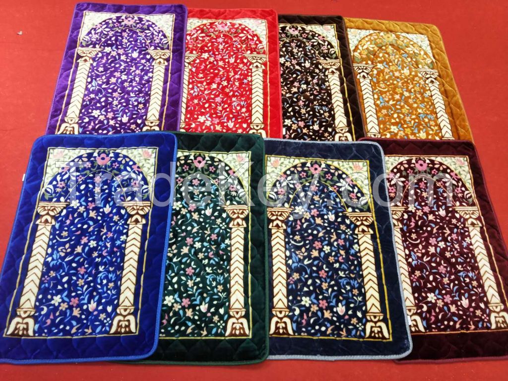 Factory supplier for Muslim Embossed printed Raschel prayer mat