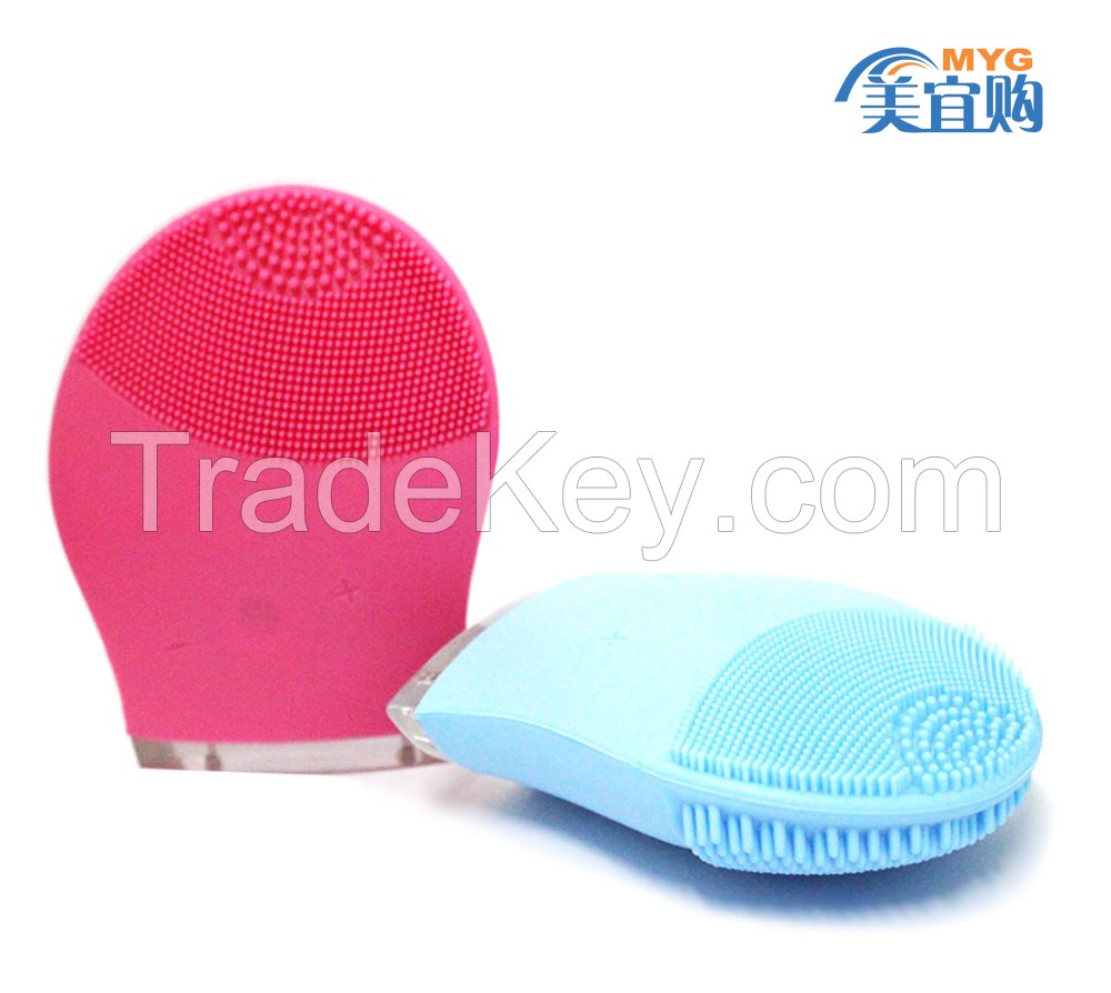 Mini silicone waterproof facial brush electric cleansing facial brush clear sonic facial brush