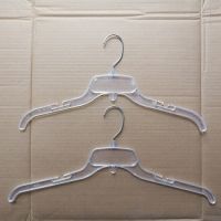 Vics/gs1 Plastic Hanger Metal Hook Style 485/484/479 Garment Hanger Clear Hanger