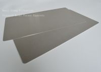 Sintered porous metal titanium filter plate for PEM fuel cell electrode bipolar plate
