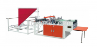 Automatic bubble mailing bag making machine