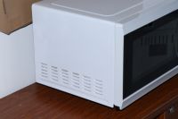 Platzsparer Microwave Oven