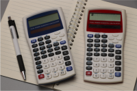 Simple and practical dual power scientific calculator trigonometric function function
