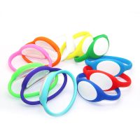 Closed-loop Wristband High-quality Non-toxic Silicone Material   Various Colors Are Customized, Waterproof, Moisture-proof, Shock-proof And High-temperature Resistant