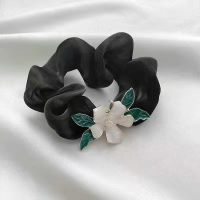 Fresh Cool Elegant Gardenia Hair Ring