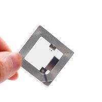 Square 35*35mm NFC Wet Inlay Sticker Contactless Payment and Access Control Use Compatible Mifare 1K Bytes NFC Tag