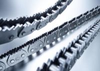 Roller Chains With Saw Tooth Plates