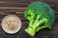Broccoli seed extract